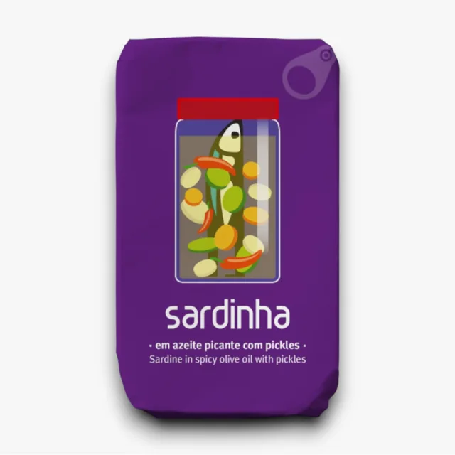 Sardinha - Sardines in Spicy Olive Oil w/ Pickles