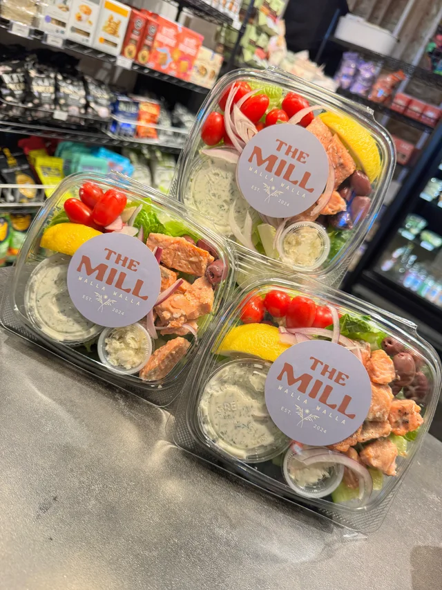 Greek Salmon Salad