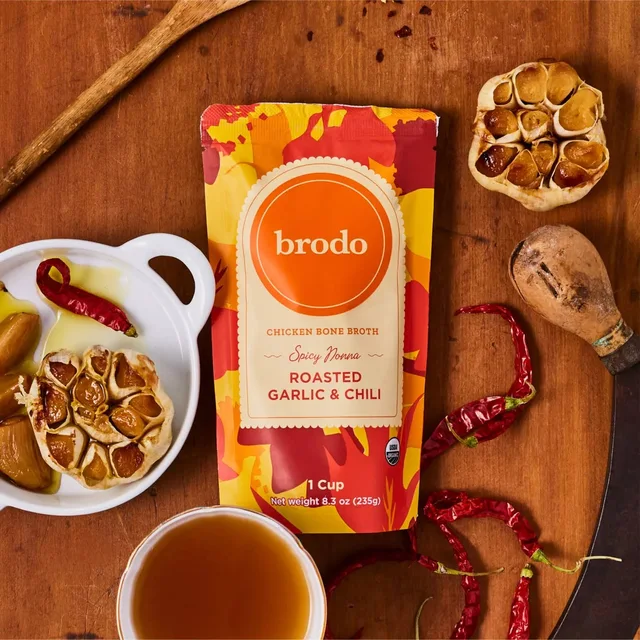 Brodo - Spicy Nonna Bone Broth (Garlic & Chili)